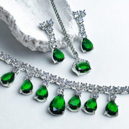 Green & Silver Pear Drop Necklace Set