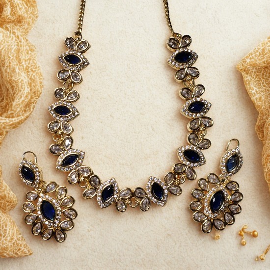 Gold Kundan Style Necklace Set