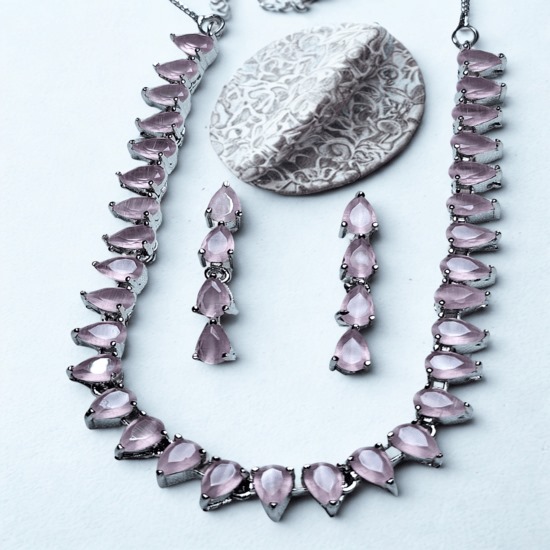 Pale Pink Teardrop Stone Necklace & Earring Set
